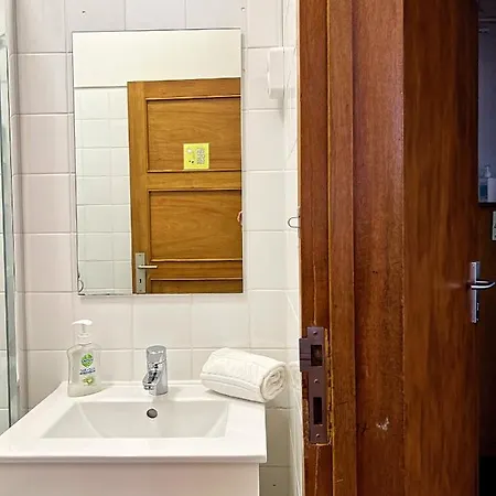Boavista Yourhome Pensión Oporto